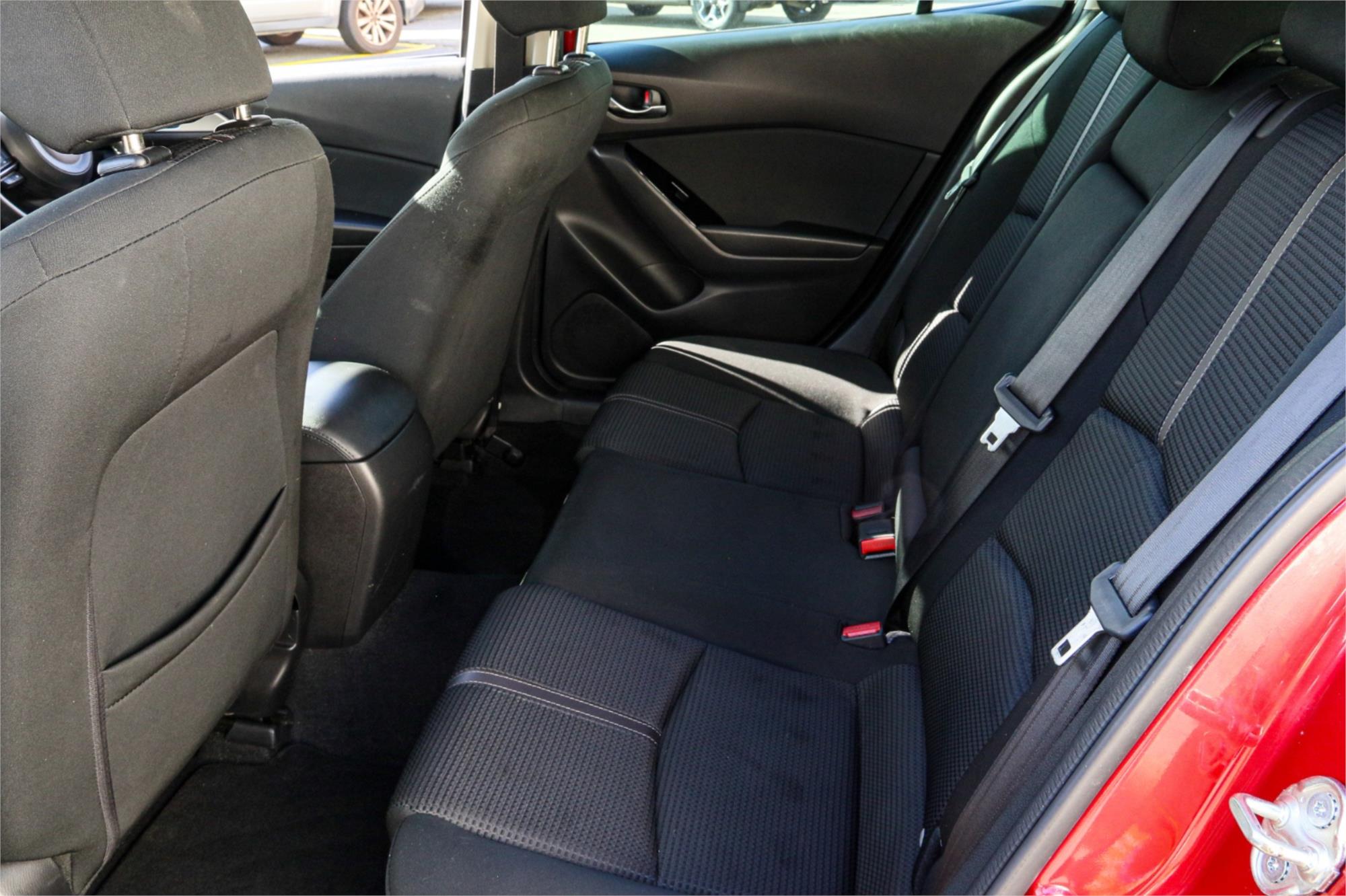 2018 MAZDA MAZDA3 BN MY17 MAXX 6 SP AUTOMATIC 5D HATCHBACK