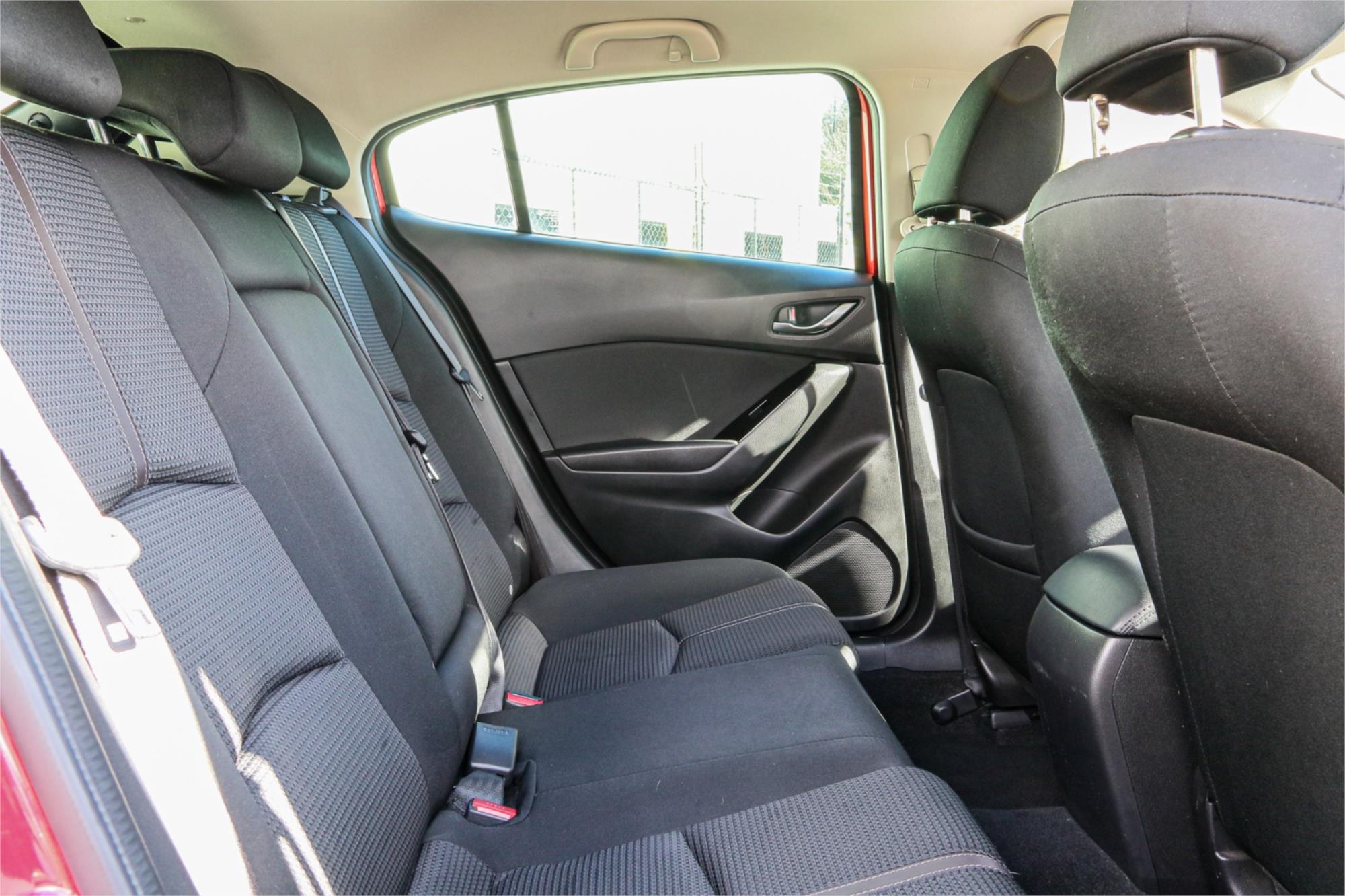 2018 MAZDA MAZDA3 BN MY17 MAXX 6 SP AUTOMATIC 5D HATCHBACK