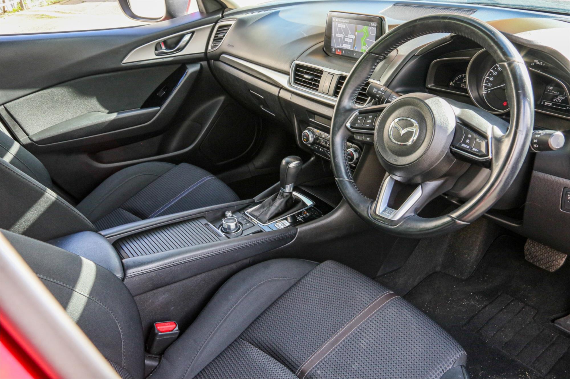 2018 MAZDA MAZDA3 BN MY17 MAXX 6 SP AUTOMATIC 5D HATCHBACK