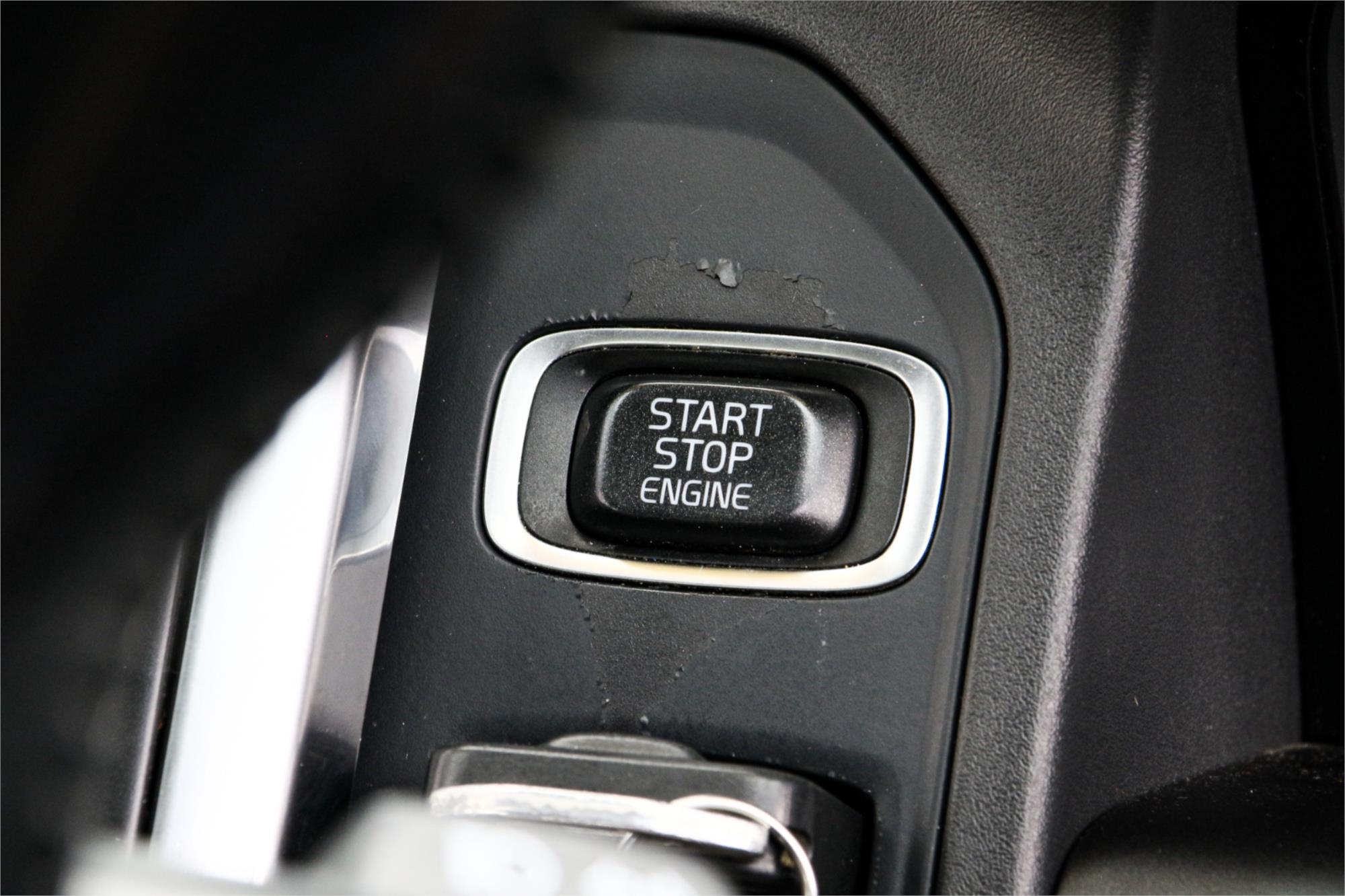 2013 VOLVO XC60 DZ MY13 T5 6 SP AUTO DUAL CLUTCH 4D WAGON