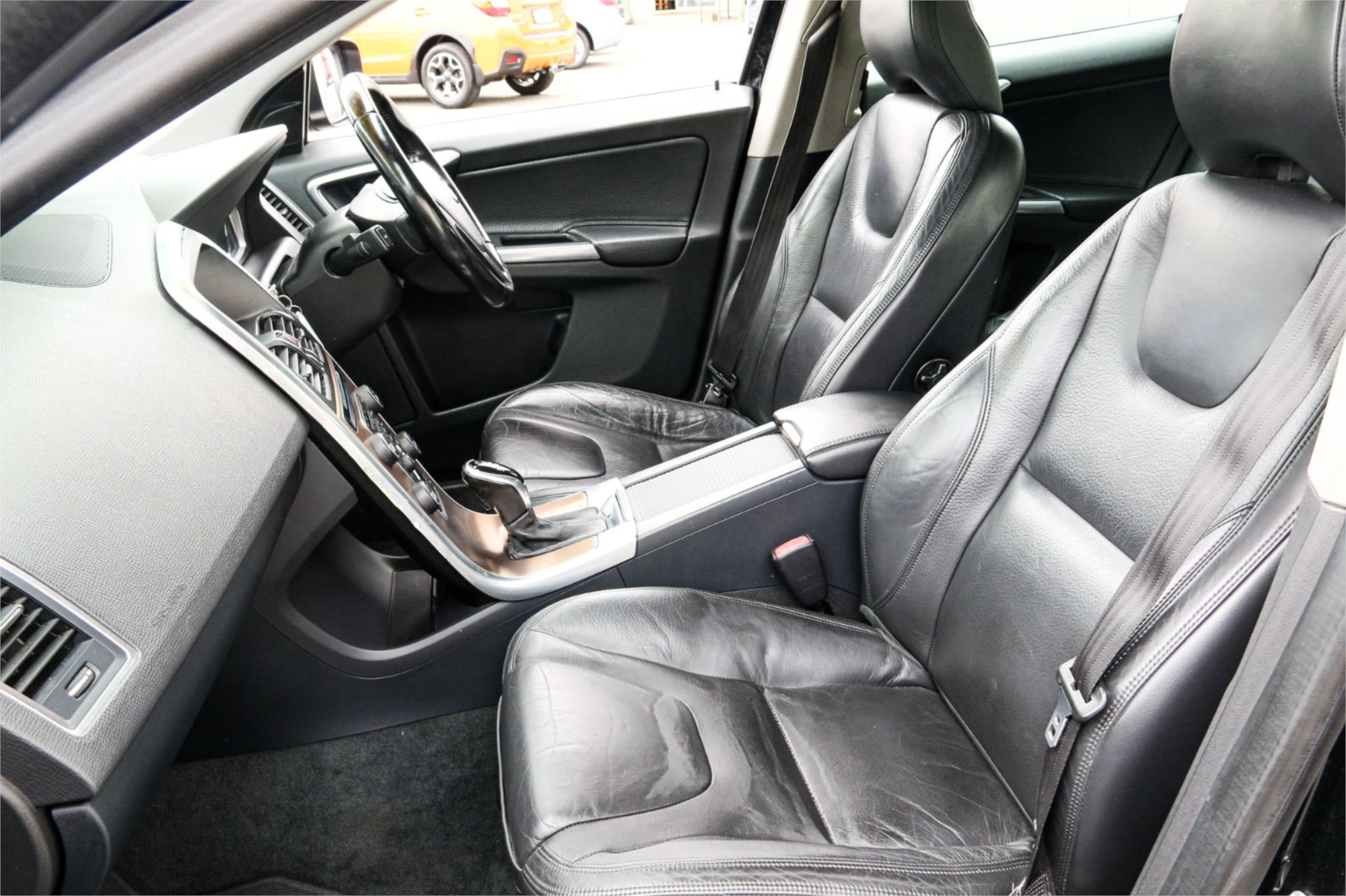 2013 VOLVO XC60 DZ MY13 T5 6 SP AUTO DUAL CLUTCH 4D WAGON