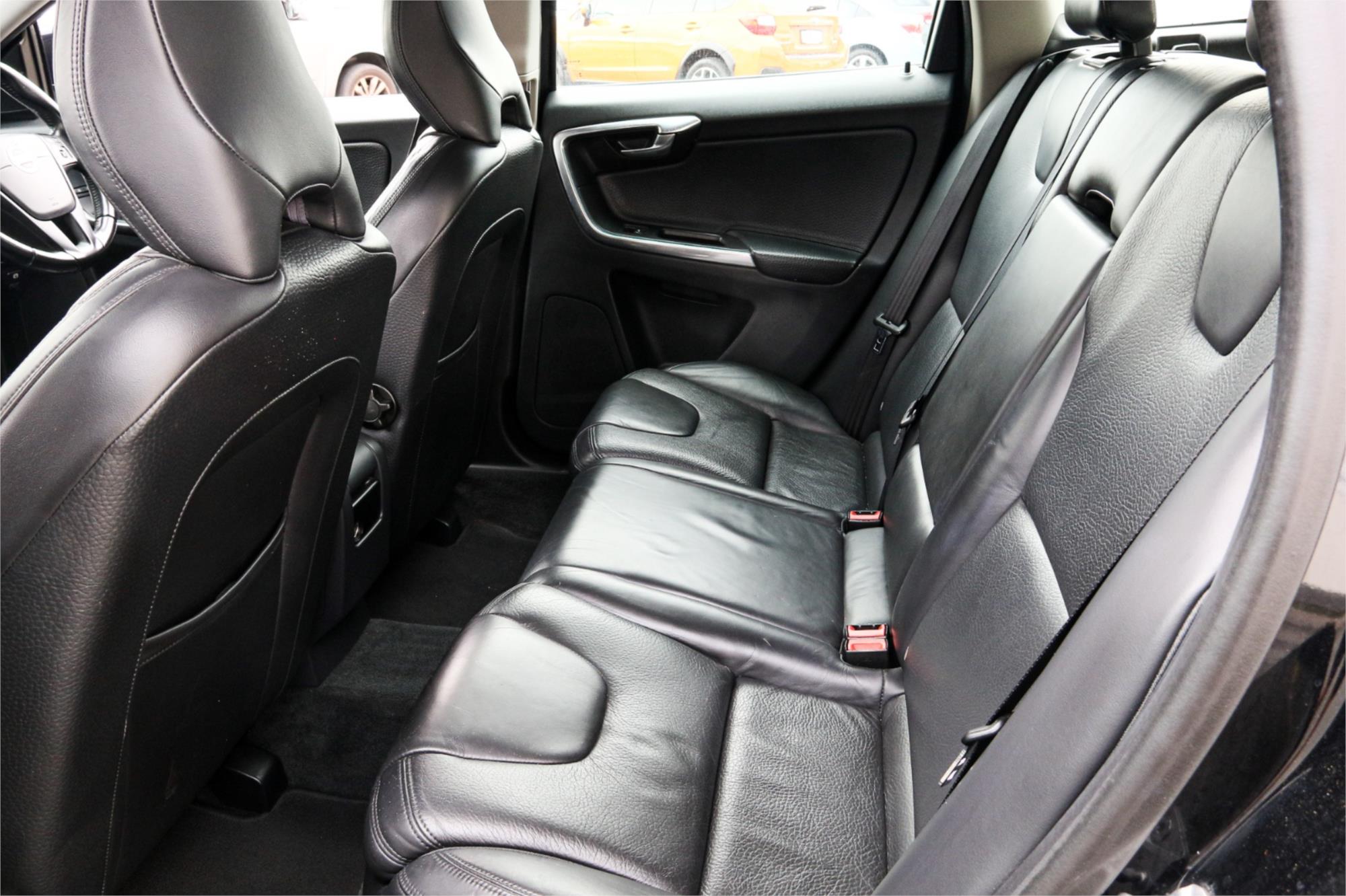 2013 VOLVO XC60 DZ MY13 T5 6 SP AUTO DUAL CLUTCH 4D WAGON
