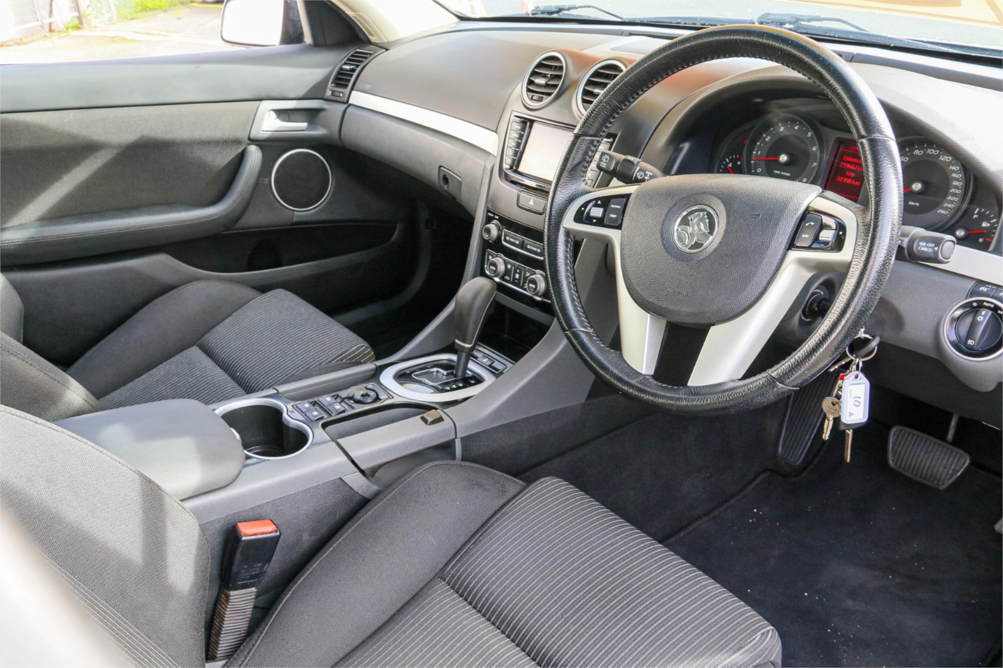 2011 HOLDEN COMMODORE VE II MY12 SV6 6 SP AUTOMATIC 4D SPORTWAGON