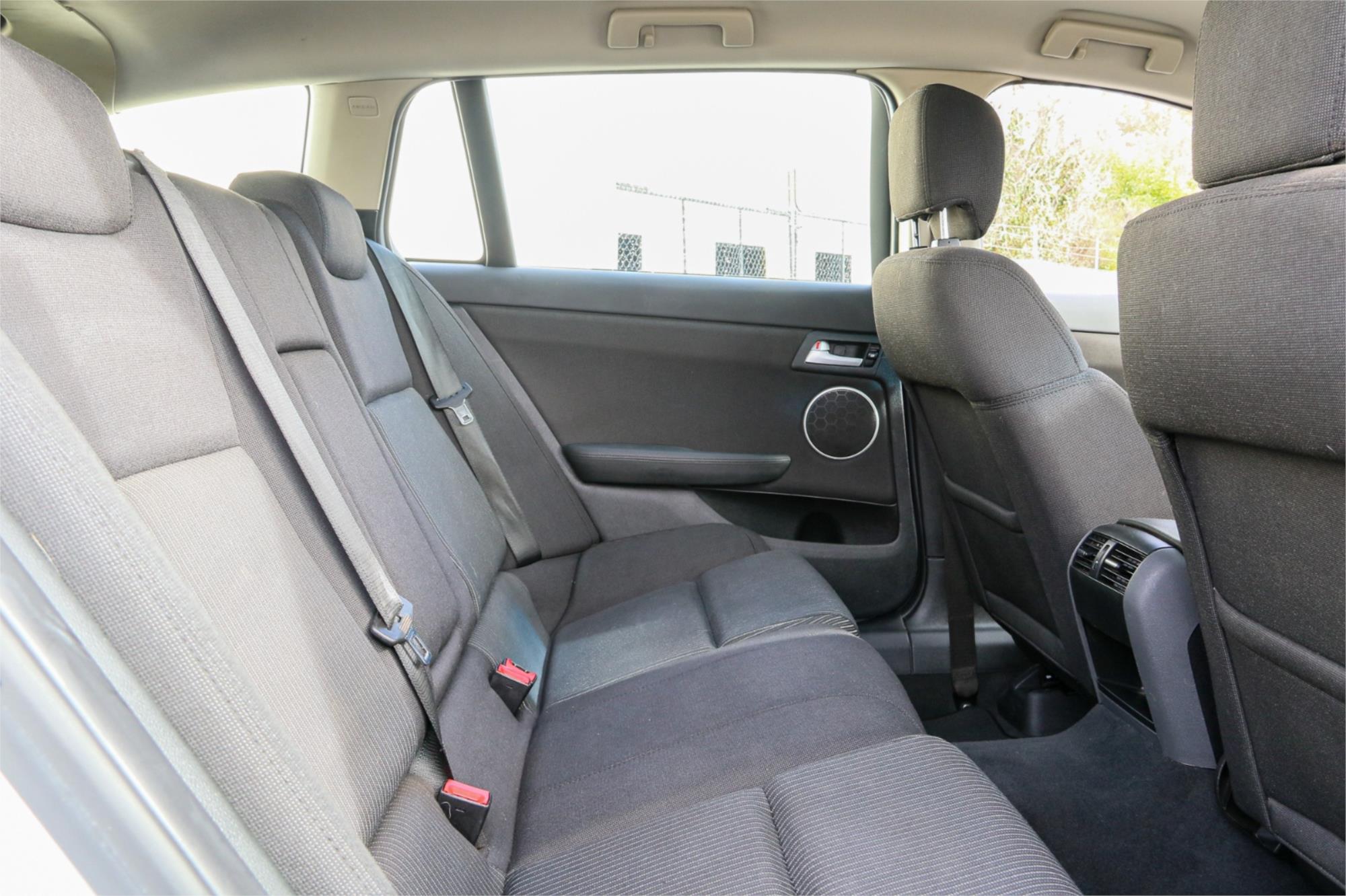2011 HOLDEN COMMODORE VE II MY12 SV6 6 SP AUTOMATIC 4D SPORTWAGON