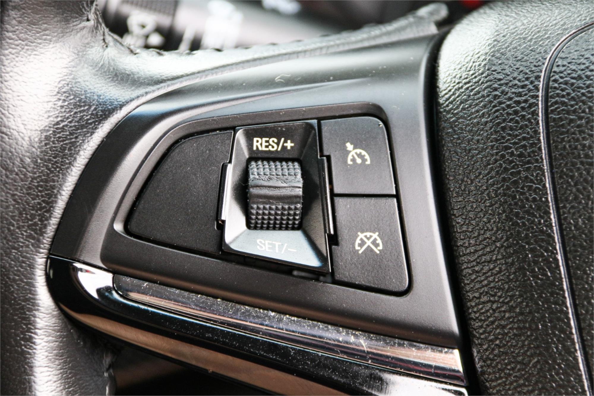 2016 HOLDEN COMMODORE VF II SV6 6 SP AUTOMATIC 4D SEDAN