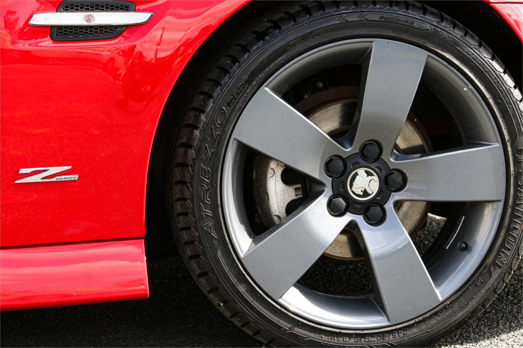 2012 HOLDEN COMMODORE VE II MY12 SV6 6 SP AUTOMATIC 4D SEDAN