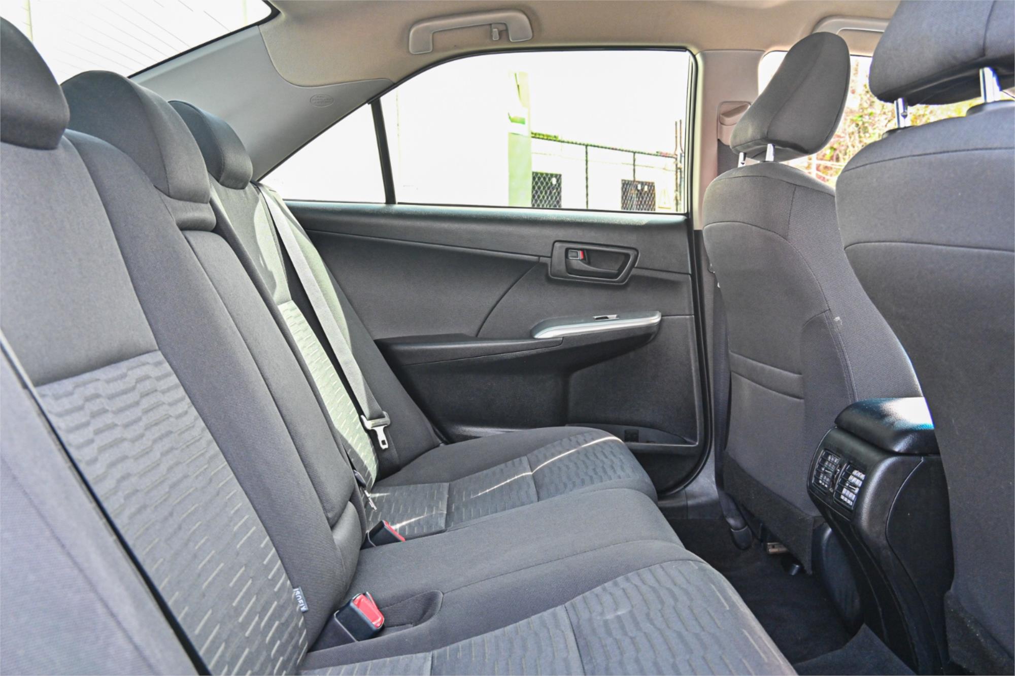 2017 TOYOTA CAMRY ASV50R MY17 RZ S.E. 6 SP AUTOMATIC 4D SEDAN