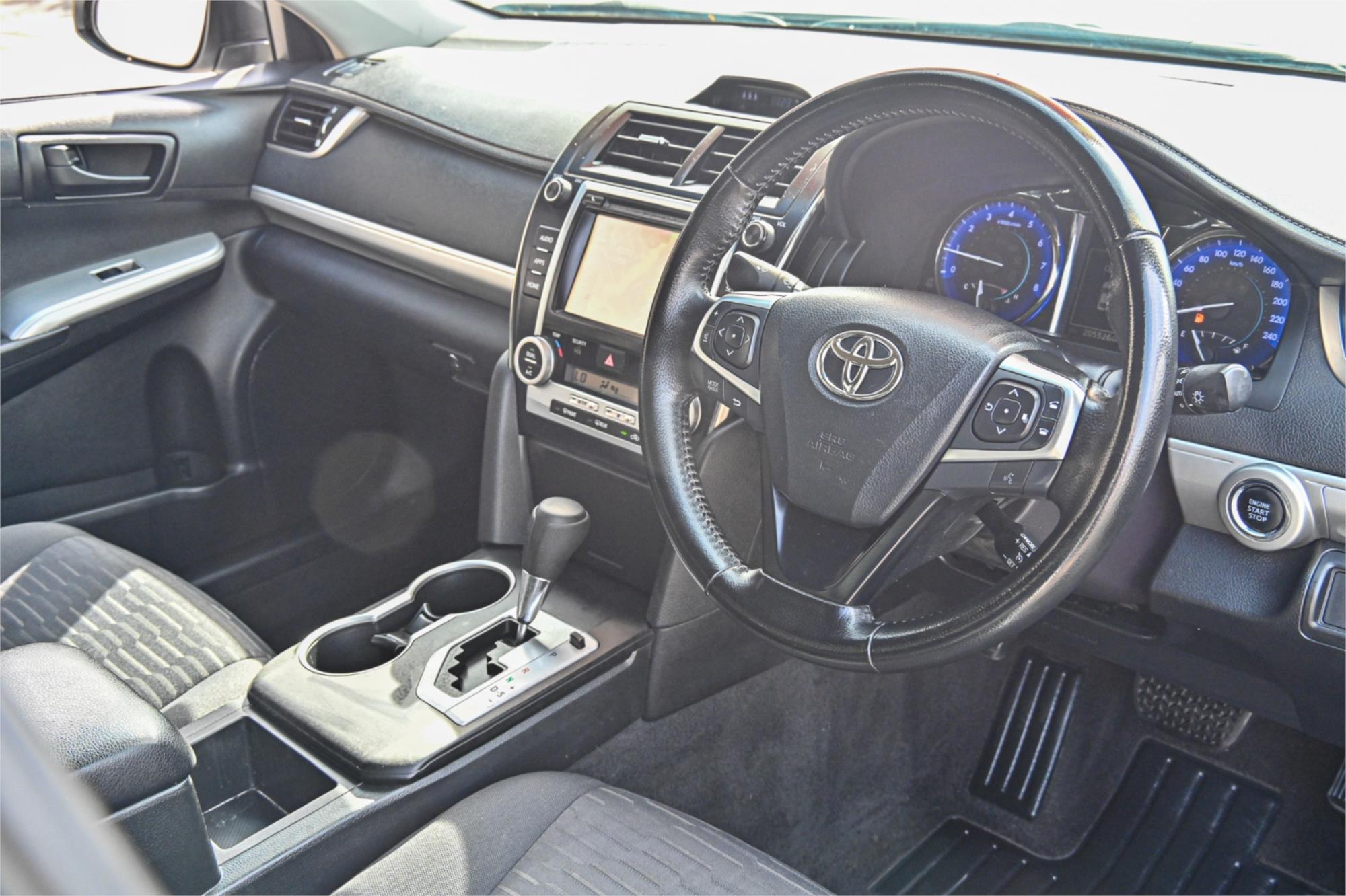 2017 TOYOTA CAMRY ASV50R MY17 RZ S.E. 6 SP AUTOMATIC 4D SEDAN