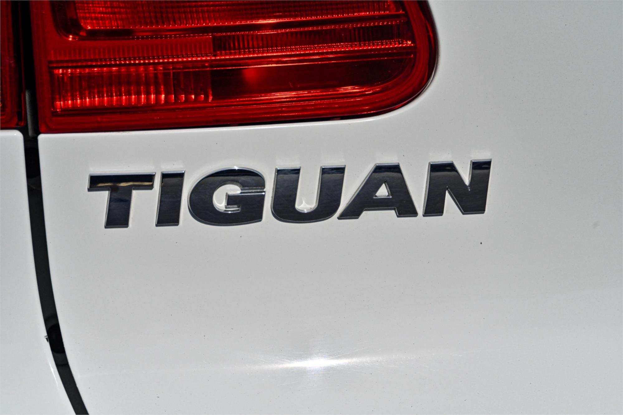 2015 VOLKSWAGEN TIGUAN 5NC MY15 132 TSI (4x4) 7 SP AUTO DIRECT SHIFT 4D WAGON