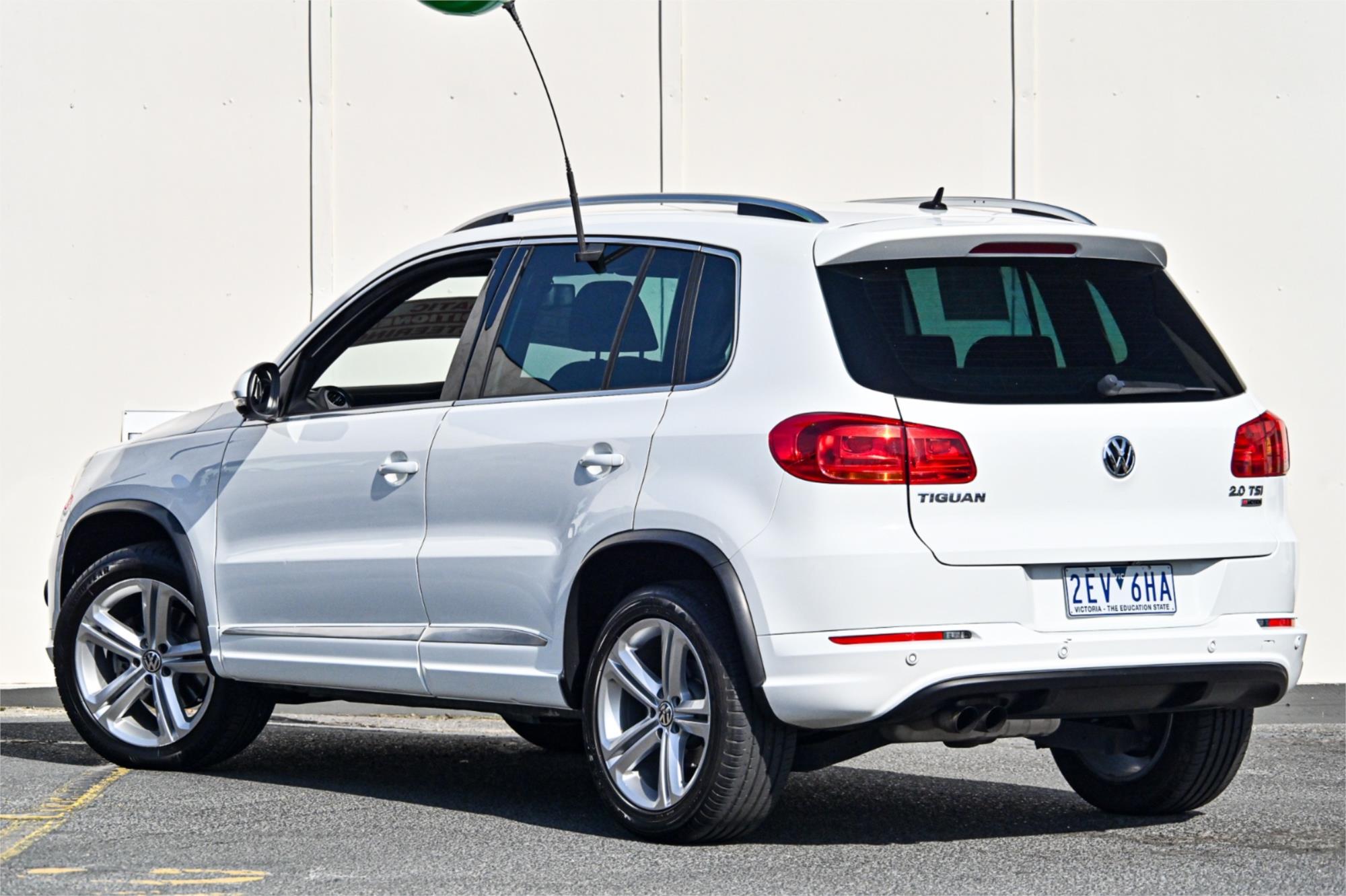 2015 VOLKSWAGEN TIGUAN 5NC MY15 132 TSI (4x4) 7 SP AUTO DIRECT SHIFT 4D WAGON