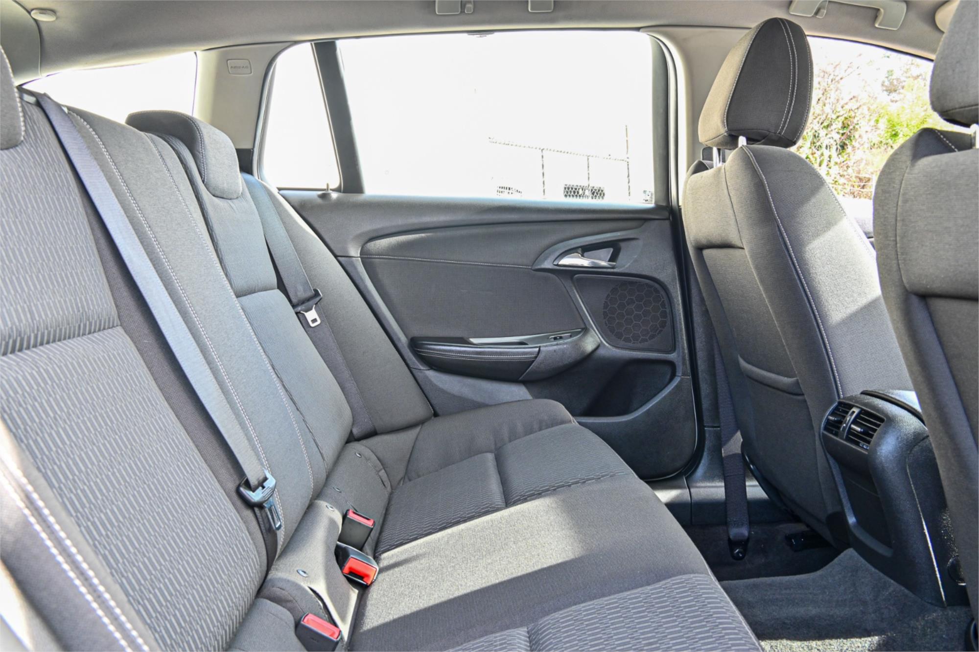 2014 HOLDEN COMMODORE VF EVOKE 6 SP AUTOMATIC 4D SPORTWAGON