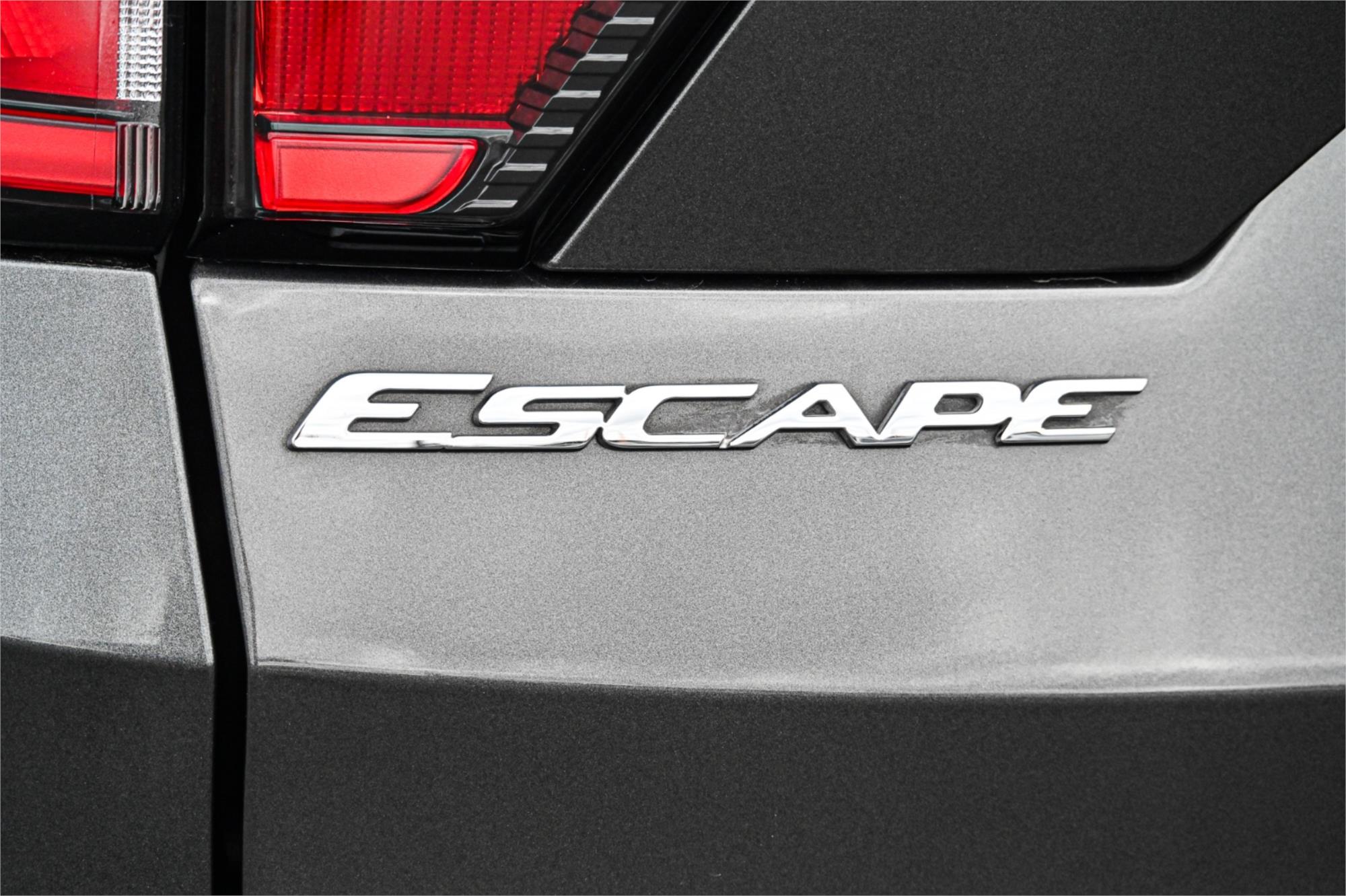 2016 FORD ESCAPE ZG AMBIENTE (FWD) 6 SP AUTOMATIC 4D WAGON