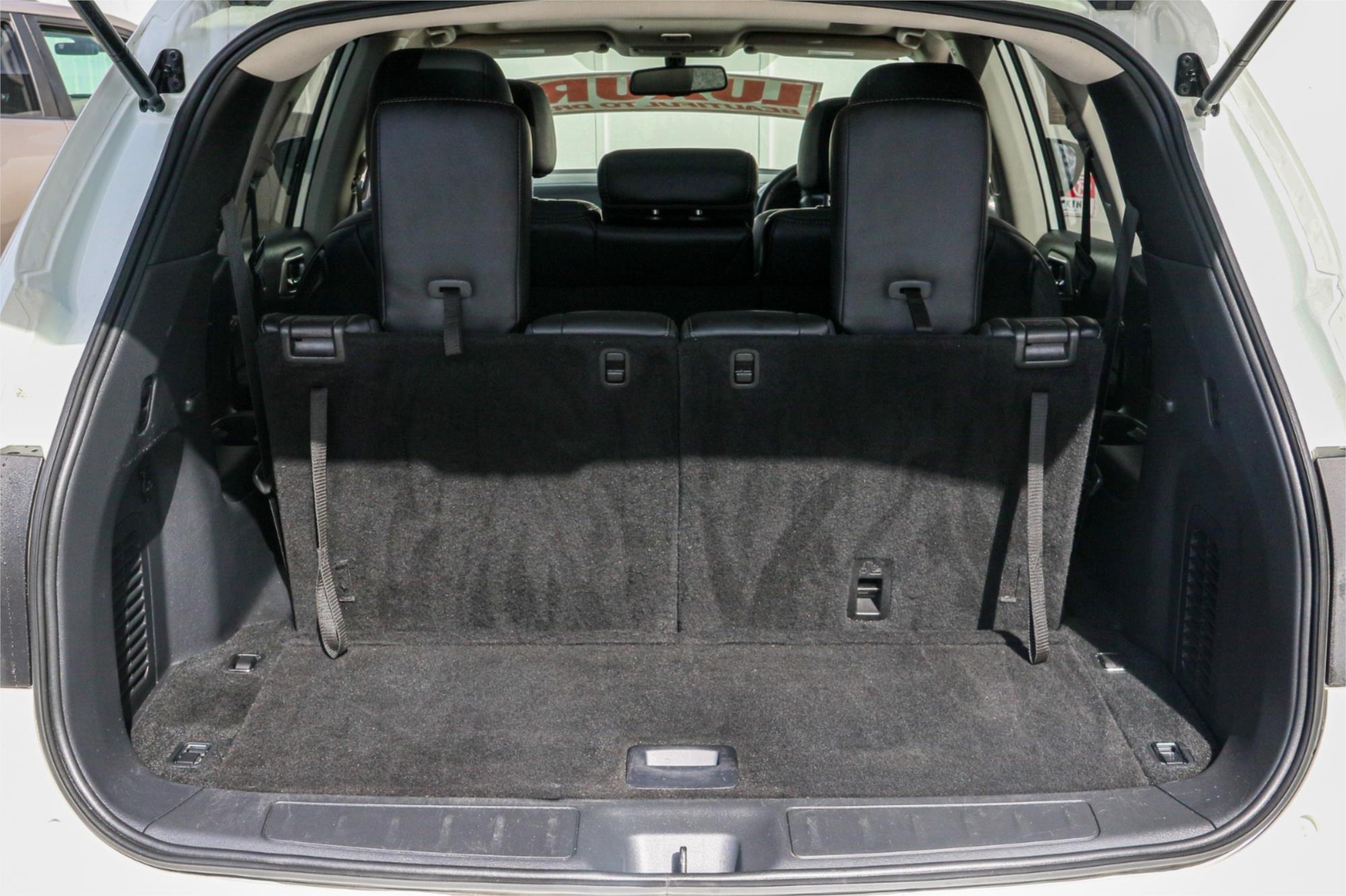 2017 NISSAN PATHFINDER R52 MY17 SERIES 2 ST-L (4x2) CONTINUOUS VARIABLE 4D WAGON