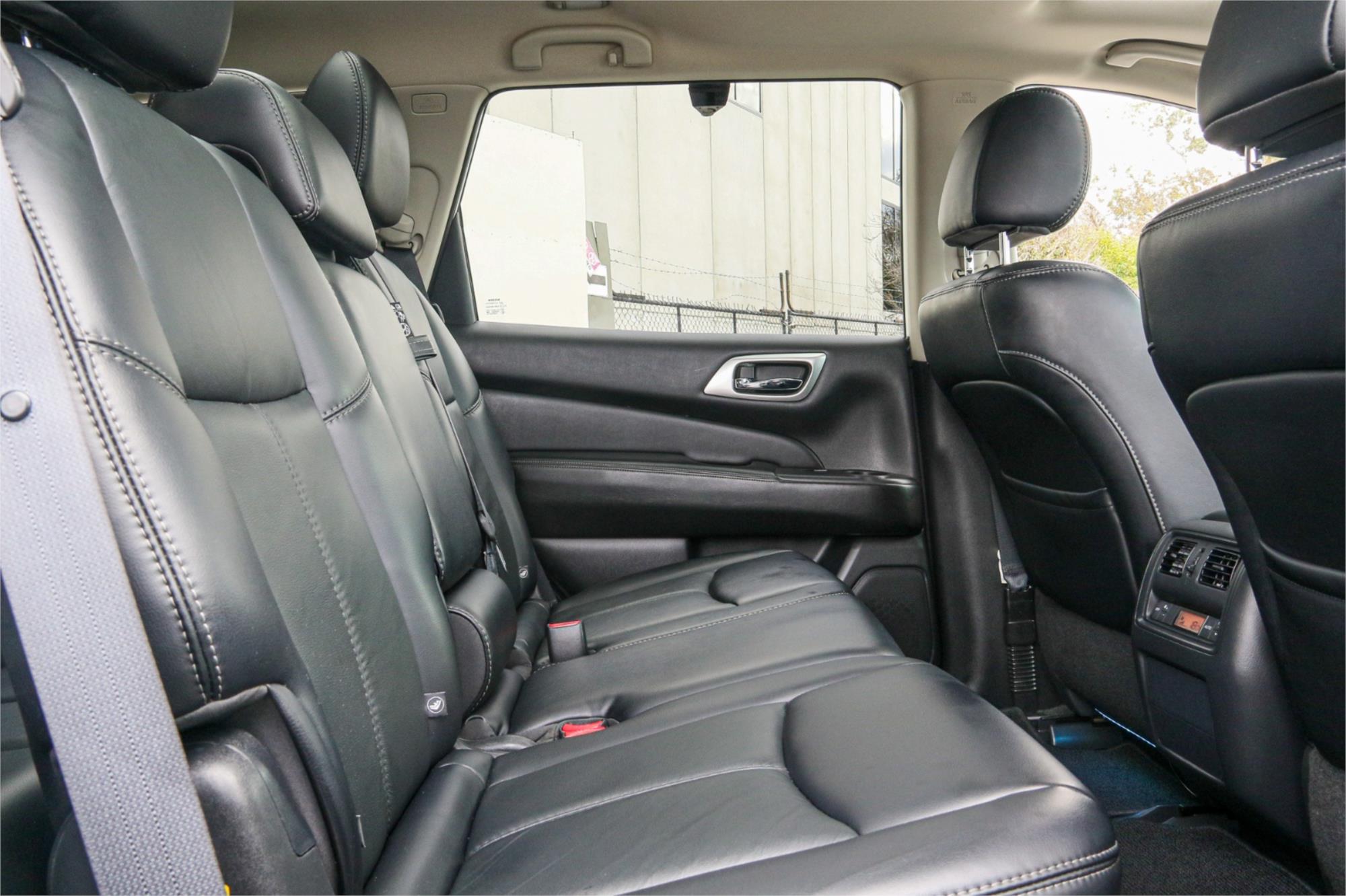 2017 NISSAN PATHFINDER R52 MY17 SERIES 2 ST-L (4x2) CONTINUOUS VARIABLE 4D WAGON