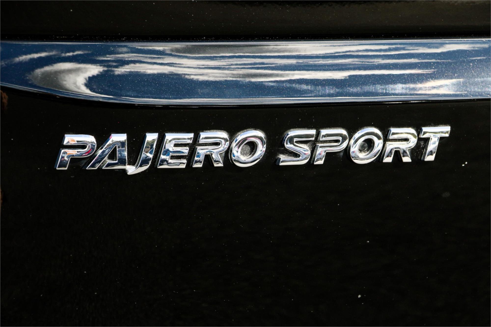 2019 MITSUBISHI PAJERO SPORT QE MY19 GLS (4x4) 7 SEAT 8 SP AUTOMATIC 4D WAGON