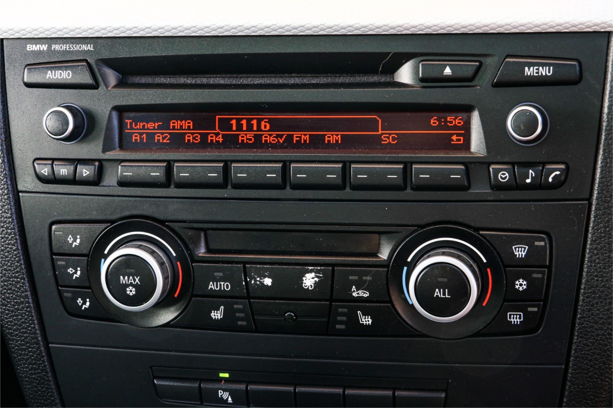 2011 BMW 1 E87 MY11 20i 6 SP AUTOMATIC 5D HATCHBACK