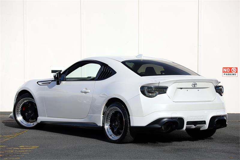 2015 TOYOTA 86 ZN6 MY15 GTS BLACKLINE 6 SP MANUAL SEDAN