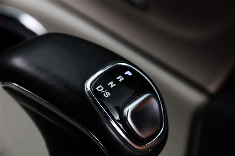 2013 JEEP GRAND CHEROKEE WK MY13 LIMITED (4x4) 5 SP AUTOMATIC 4D WAGON