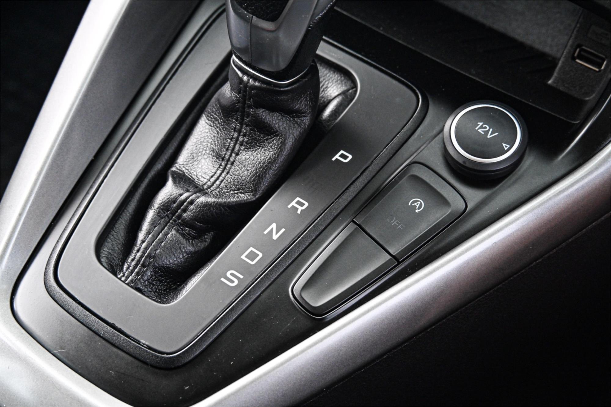 2015 FORD FOCUS LZ TREND 6 SP AUTOMATIC 5D HATCHBACK