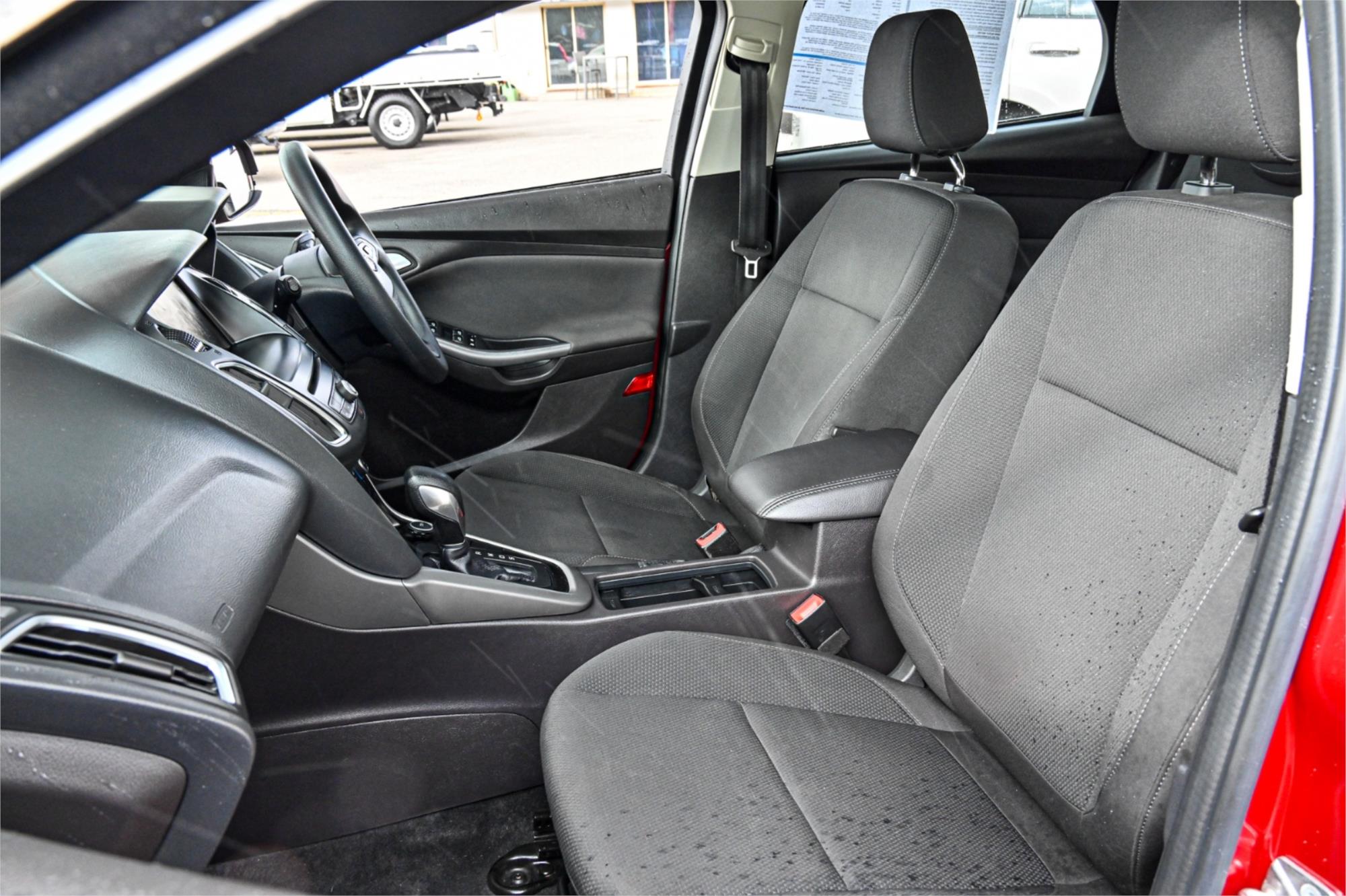 2015 FORD FOCUS LZ TREND 6 SP AUTOMATIC 5D HATCHBACK
