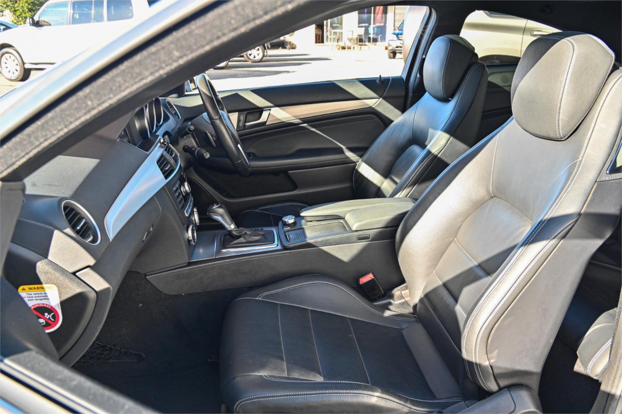 2012 MERCEDES-BENZ C250 C204 MY12 SPORT BE 7 SP AUTOMATIC G-TRONIC SEDAN
