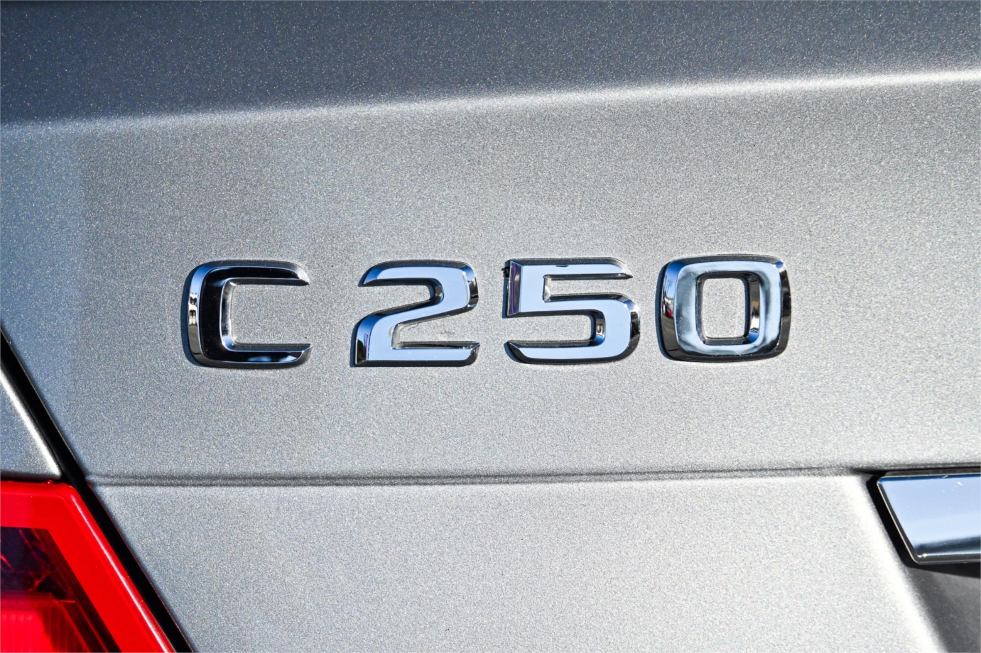 2012 MERCEDES-BENZ C250 C204 MY12 SPORT BE 7 SP AUTOMATIC G-TRONIC SEDAN