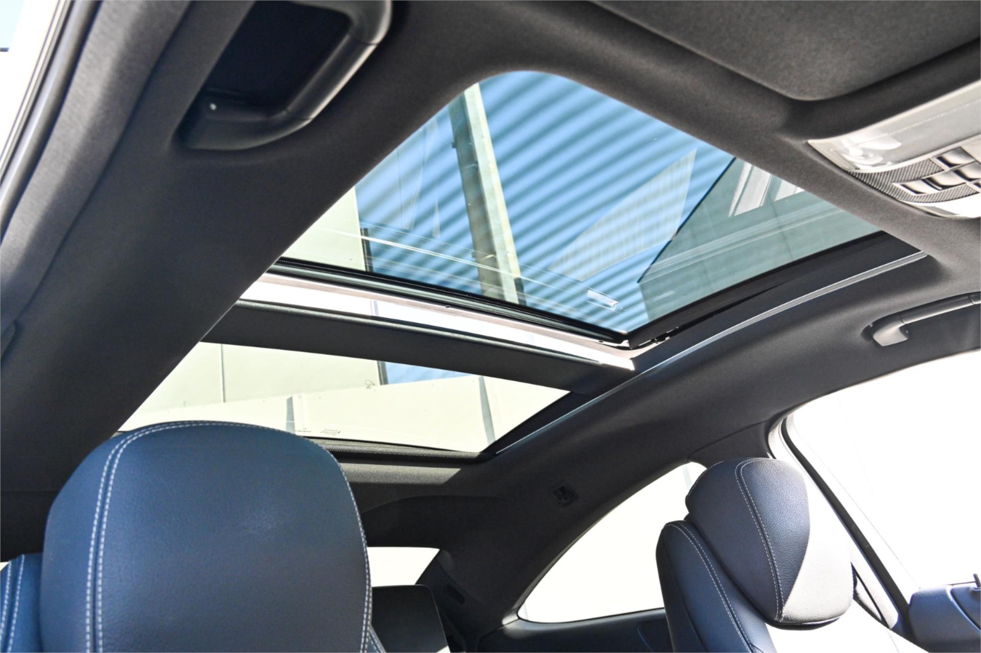 2012 MERCEDES-BENZ C250 C204 MY12 SPORT BE 7 SP AUTOMATIC G-TRONIC SEDAN