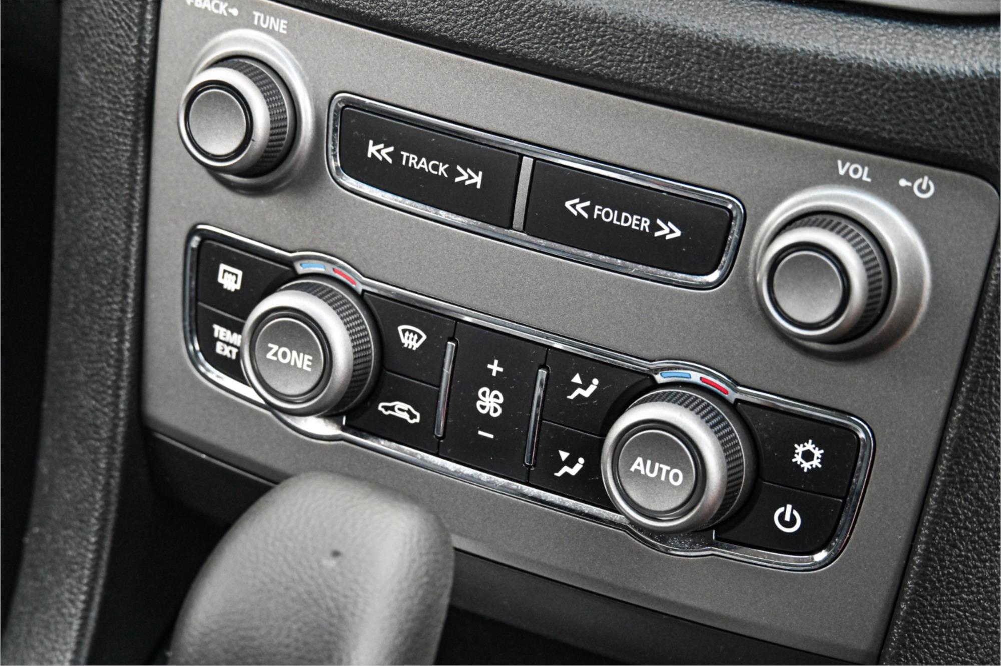 2012 HOLDEN COMMODORE VE II MY12 EQUIPE 6 SP AUTOMATIC 4D SEDAN