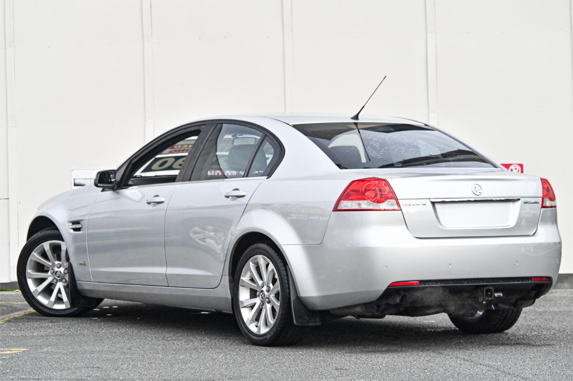 2012 HOLDEN COMMODORE VE II MY12 EQUIPE 6 SP AUTOMATIC 4D SEDAN