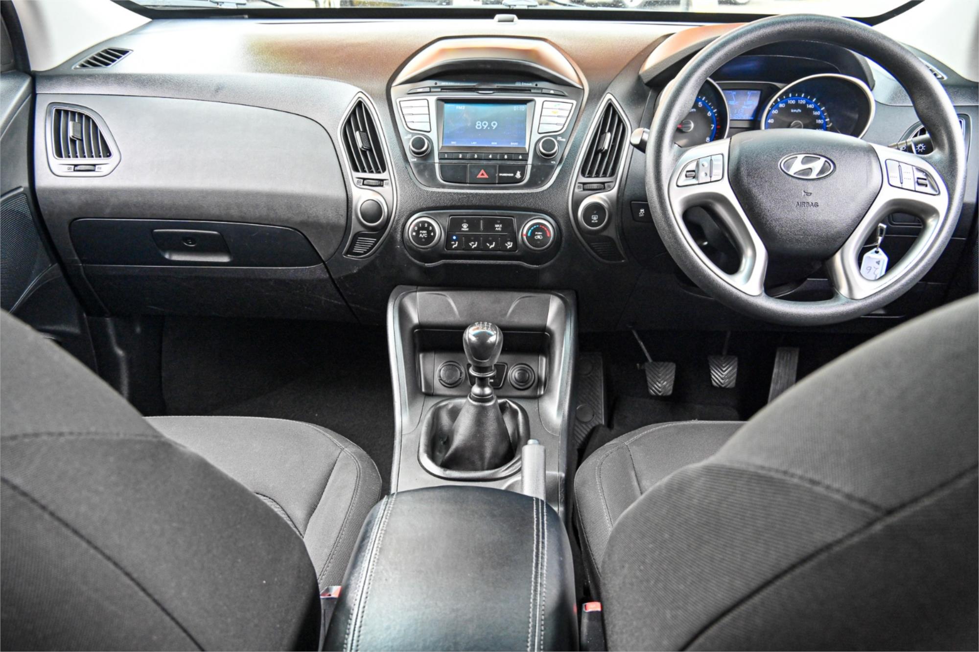 2013 HYUNDAI iX35 LM MY13 ACTIVE (FWD) 5 SP MANUAL 4D WAGON