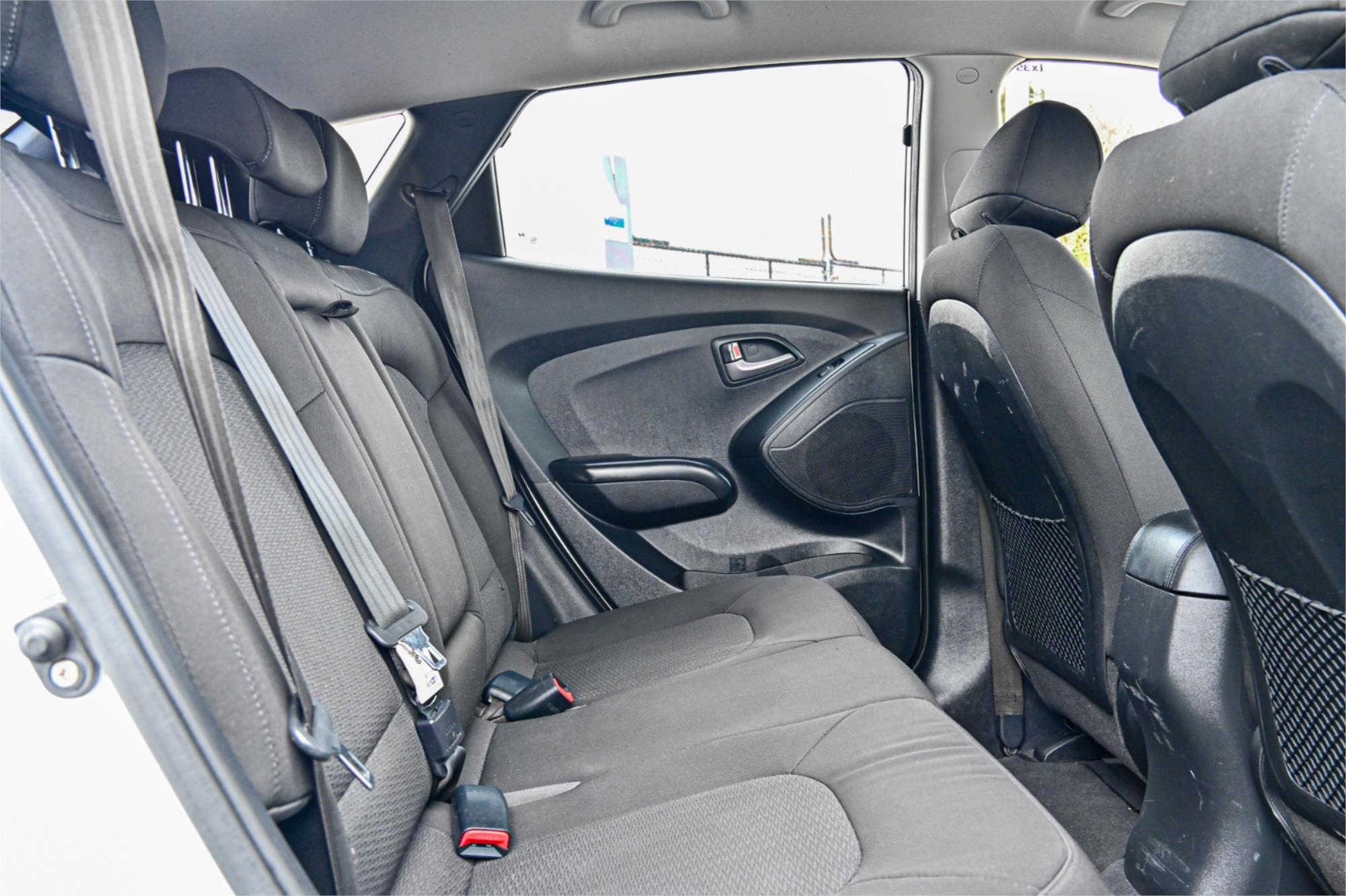 2013 HYUNDAI iX35 LM MY13 ACTIVE (FWD) 5 SP MANUAL 4D WAGON