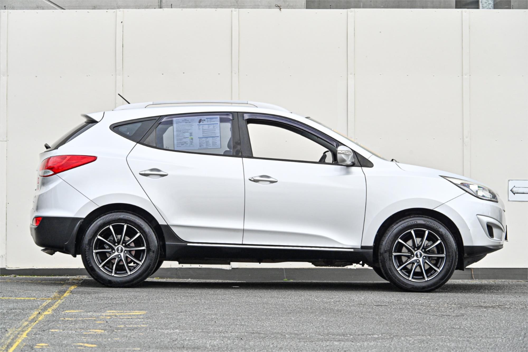 2013 HYUNDAI iX35 LM MY13 ACTIVE (FWD) 5 SP MANUAL 4D WAGON
