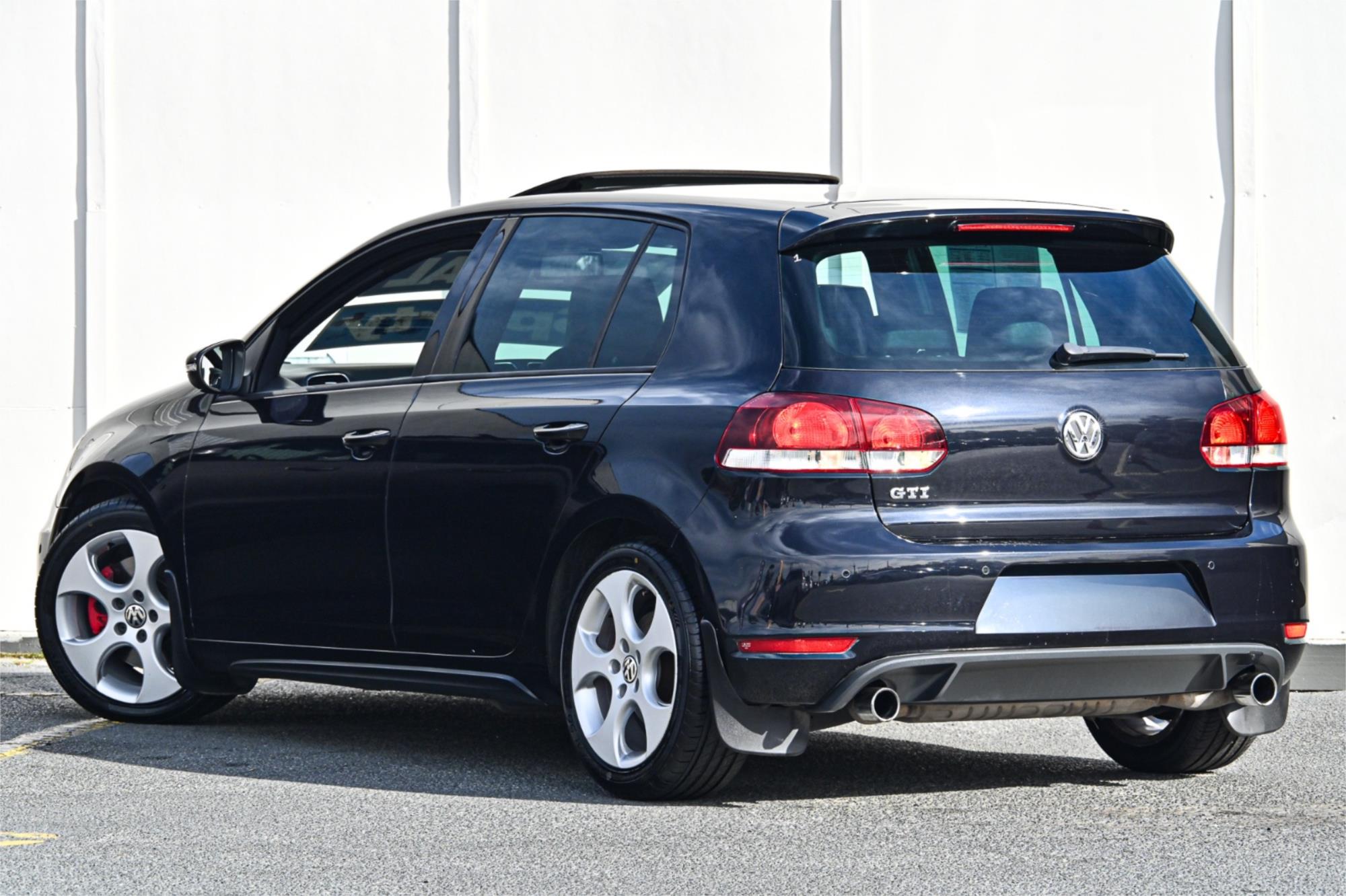 2009 VOLKSWAGEN GOLF 1K MY09 GTI 6 SP MANUAL 5D HATCHBACK