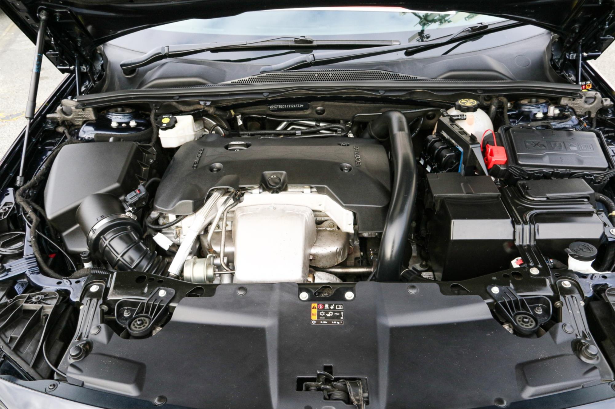 2018 HOLDEN CALAIS ZB 8 SP AUTOMATIC 5D LIFTBACK