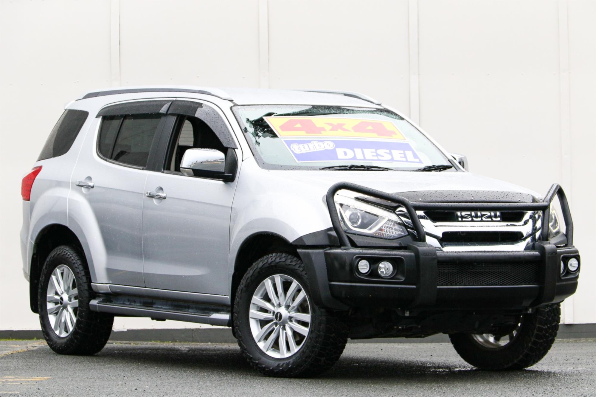 2018 ISUZU MU-X UC MY18 LS-T (4x2) 6 SP AUTO SEQUENTIAL 4D WAGON