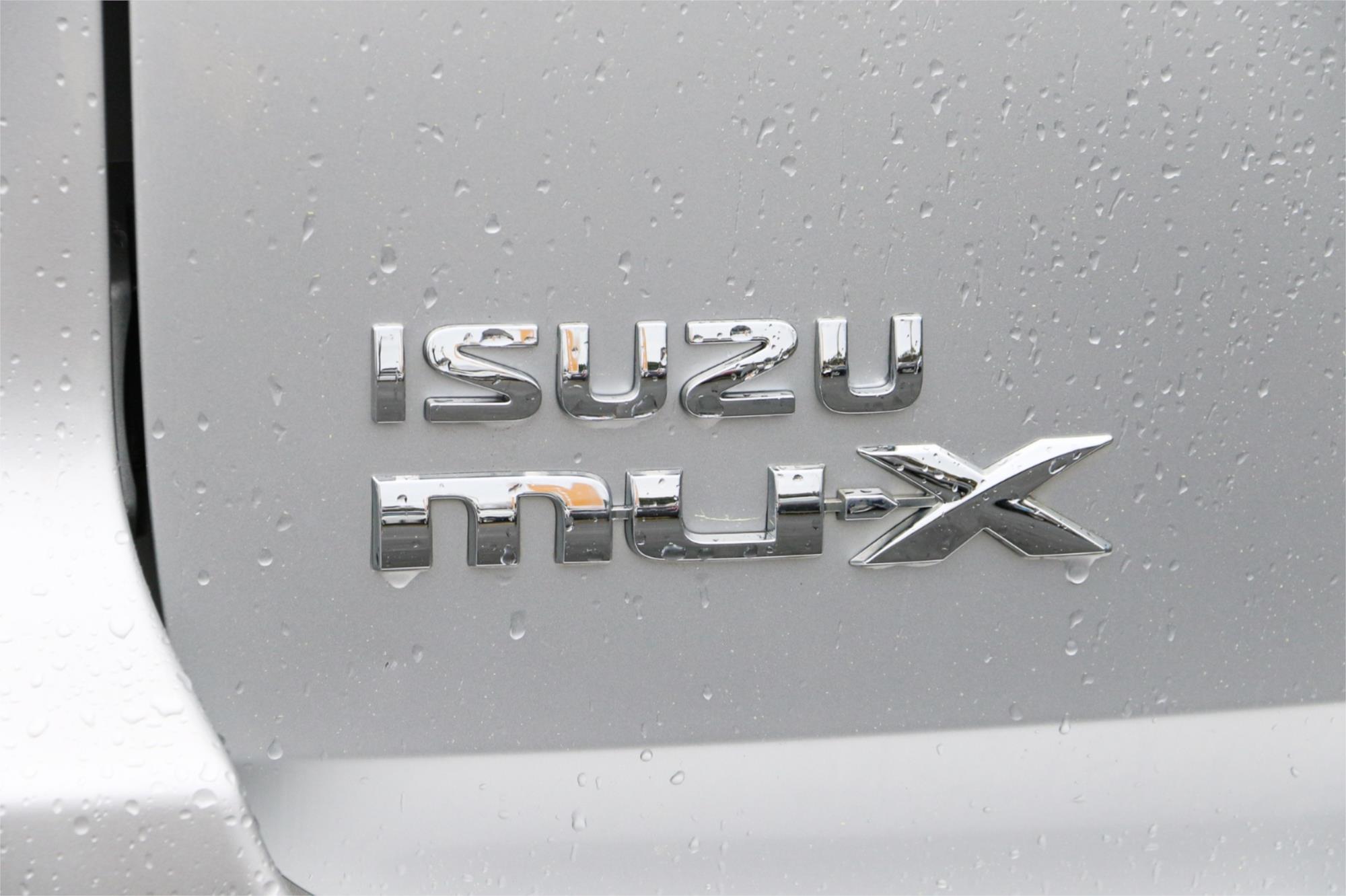 2018 ISUZU MU-X UC MY18 LS-T (4x2) 6 SP AUTO SEQUENTIAL 4D WAGON