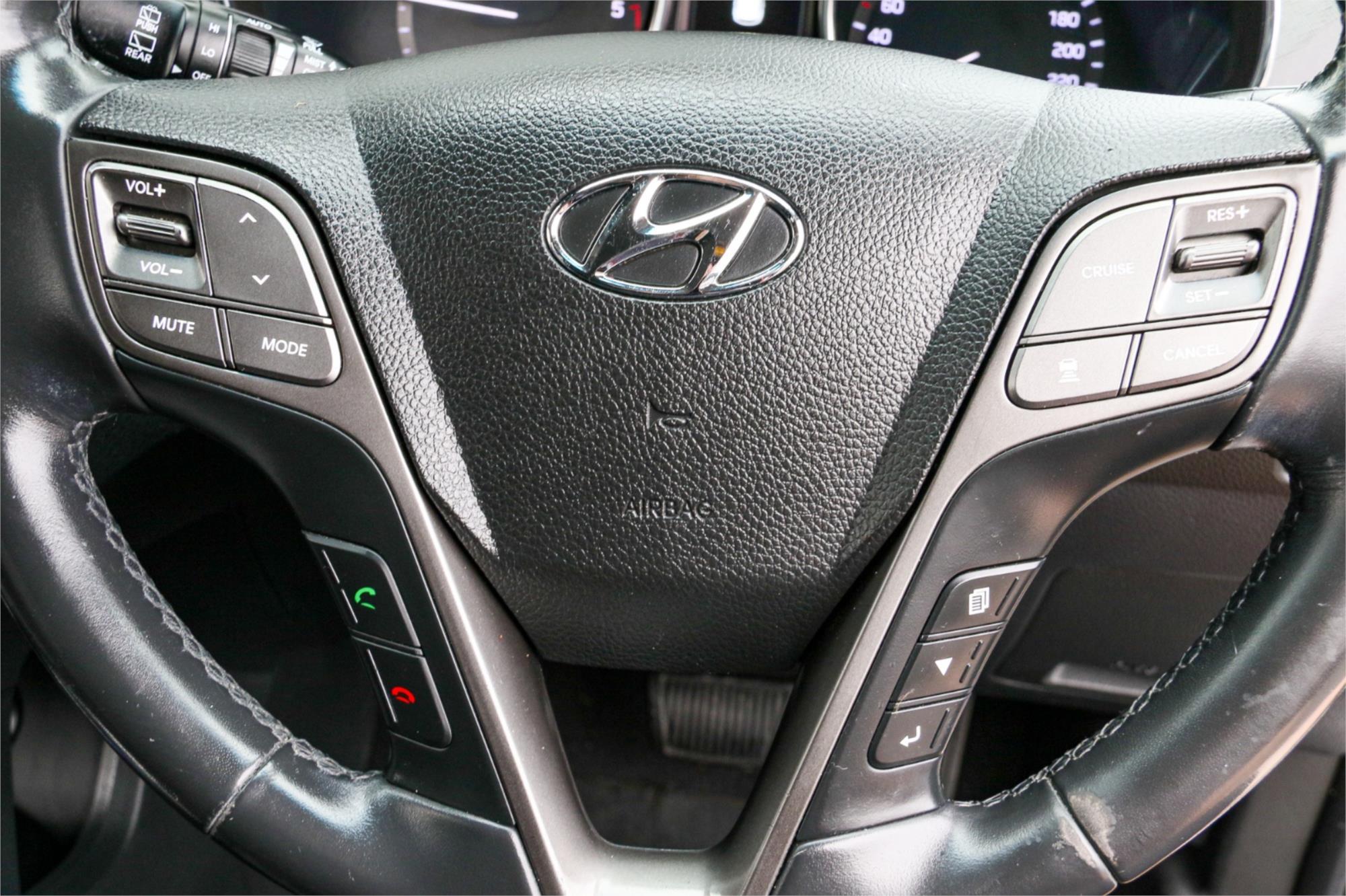 2016 HYUNDAI SANTA FE DM SERIES II (DM3) HIGHLANDER CRDi (4x4) 6 SP AUTOMATIC 4D WAGON