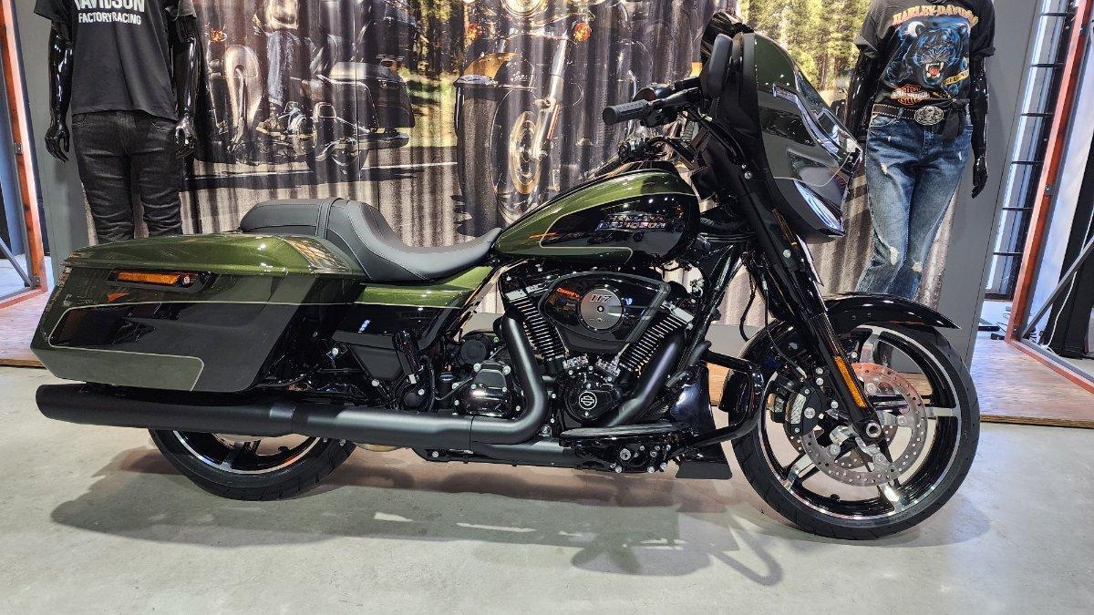 2026 HARLEY-DAVIDSON FLHX STREET GLIDE (117) CRUISER
