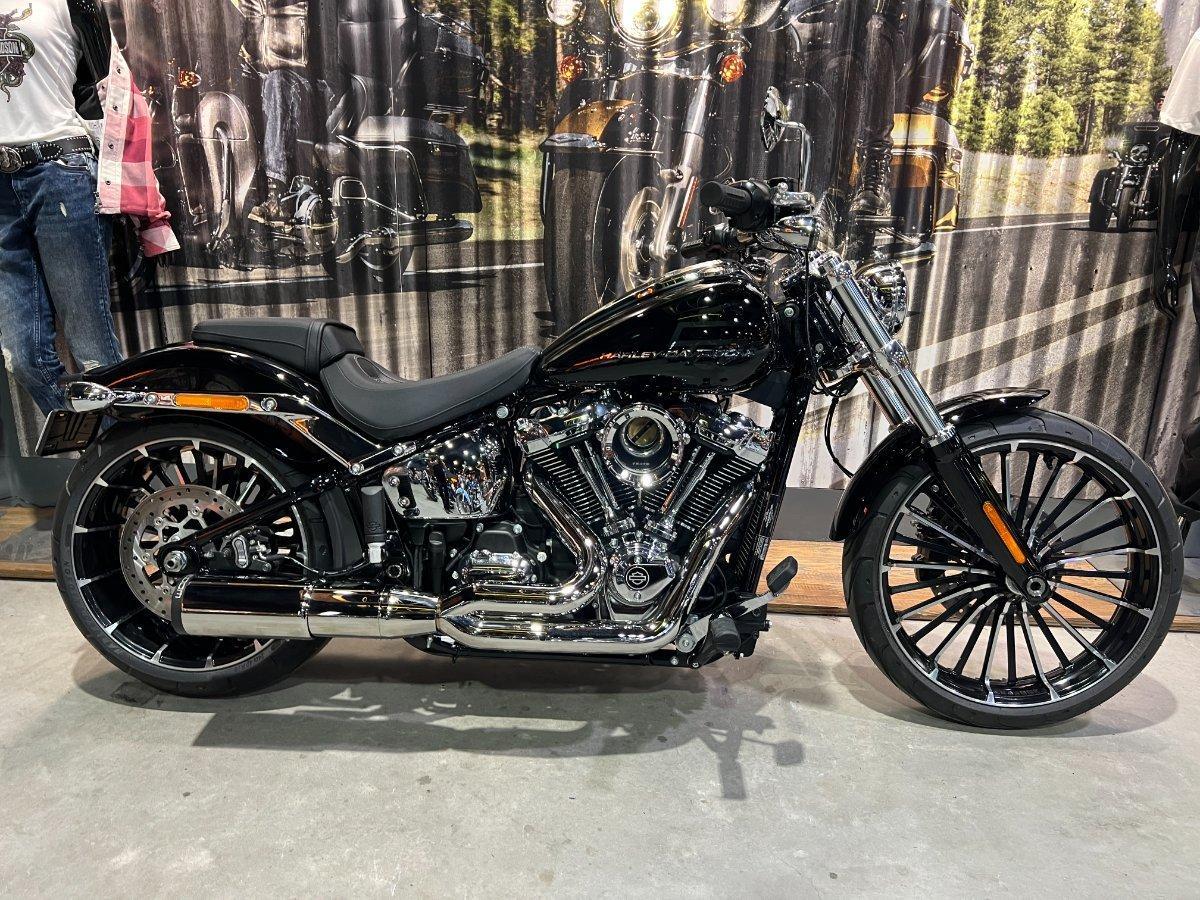 2026 HARLEY-DAVIDSON FXBR BREAKOUT (117) CRUISER