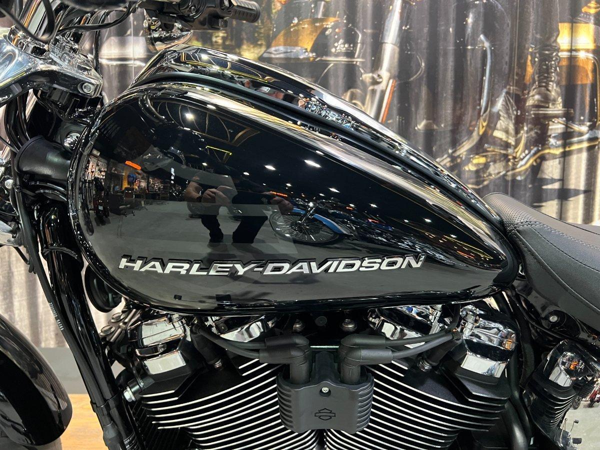 2026 HARLEY-DAVIDSON FXBR BREAKOUT (117) CRUISER