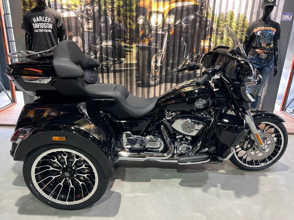 2026 HARLEY-DAVIDSON FLHLT STREET GLIDE 3 LTD (117) TRIKE
