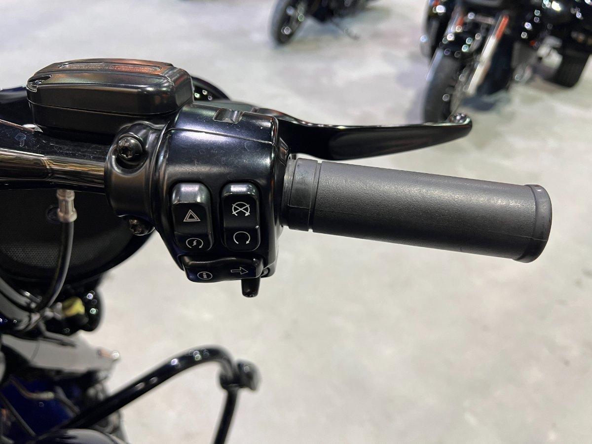 2020 HARLEY-DAVIDSON FLHXS STREET GLIDE SPECIAL CRUISER