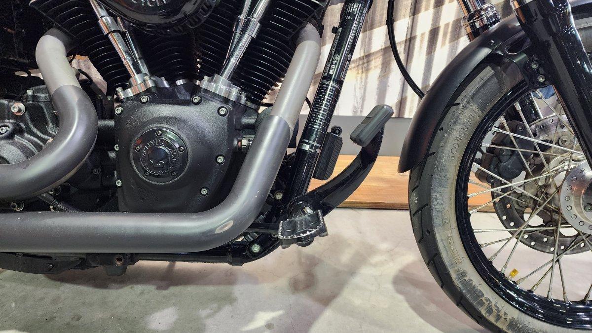 2017 HARLEY-DAVIDSON FXDB STREET BOB CRUISER