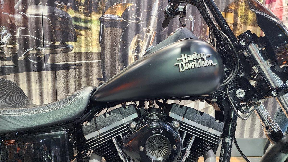 2017 HARLEY-DAVIDSON FXDB STREET BOB CRUISER