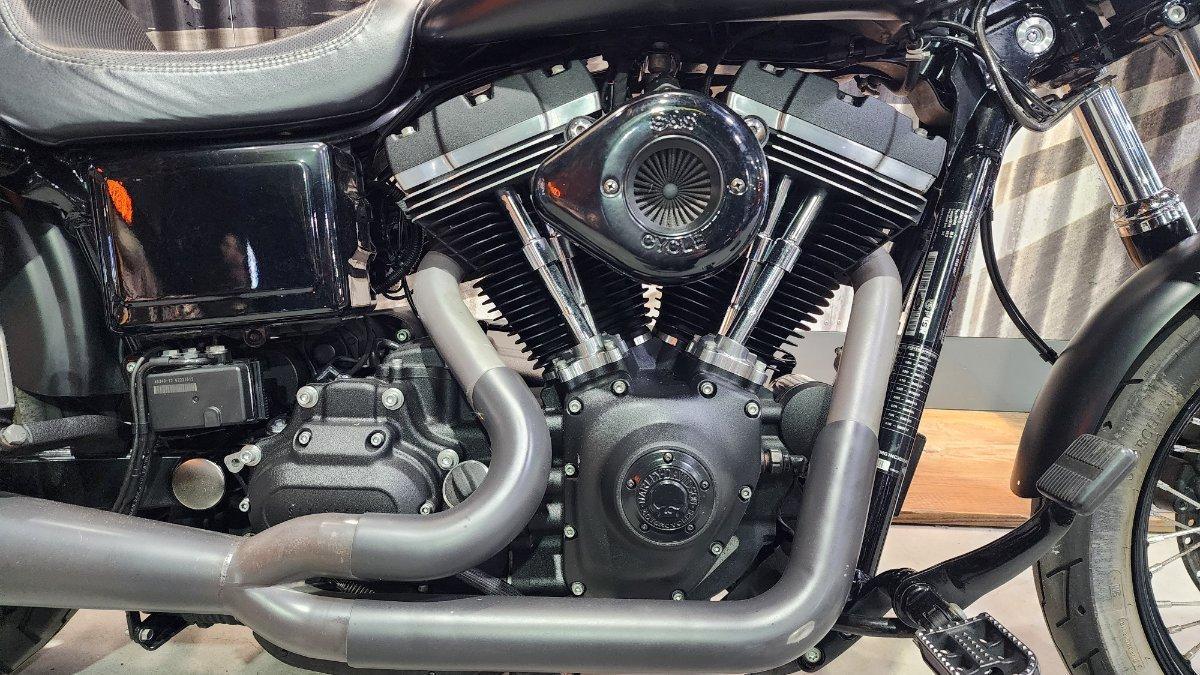 2017 HARLEY-DAVIDSON FXDB STREET BOB CRUISER