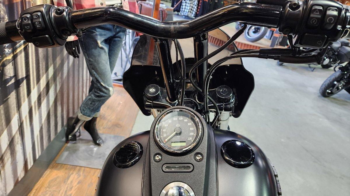 2017 HARLEY-DAVIDSON FXDB STREET BOB CRUISER