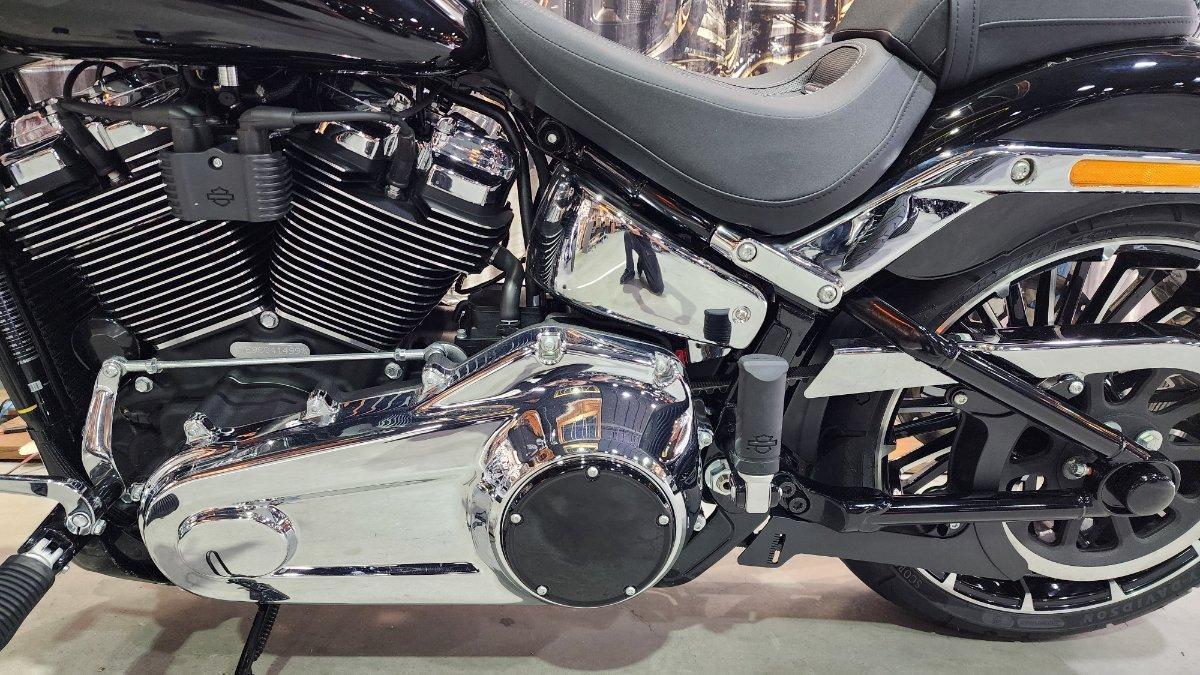 2025 HARLEY-DAVIDSON FXBR BREAKOUT (117) CRUISER