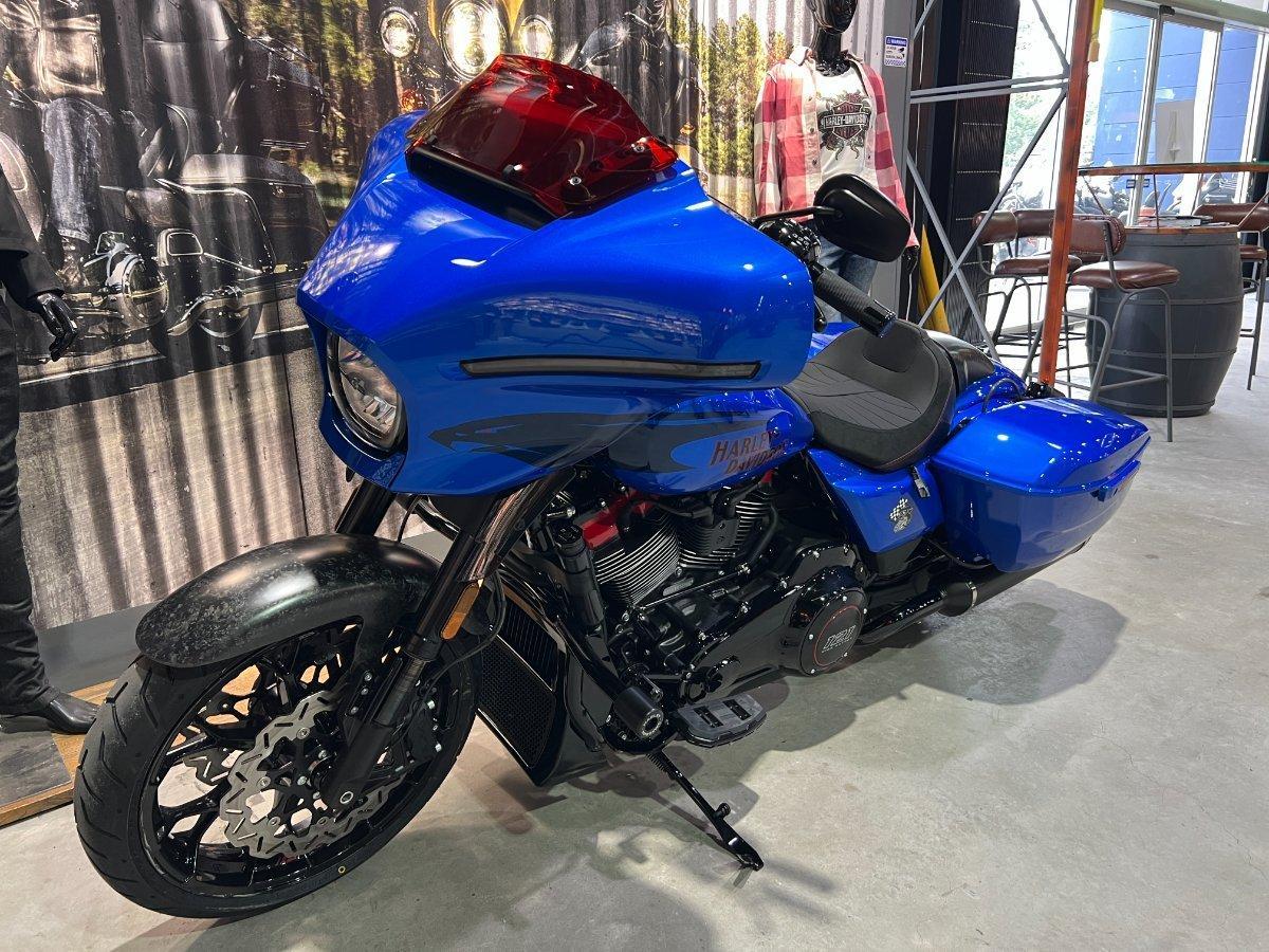 2026 HARLEY-DAVIDSON FLHXSTSE CVO STR GLIDE ST(121) CRUISER