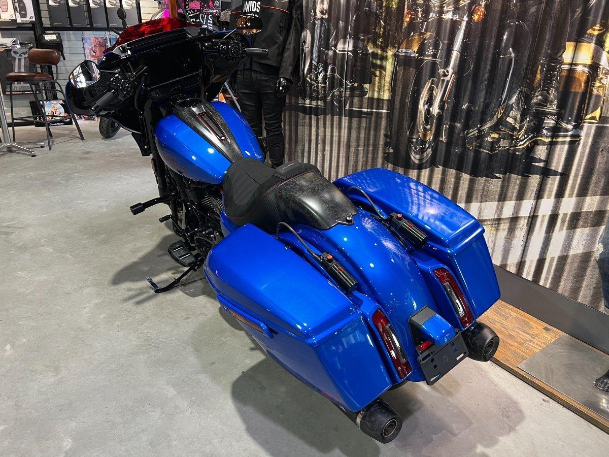 2026 HARLEY-DAVIDSON FLHXSTSE CVO STR GLIDE ST(121) CRUISER