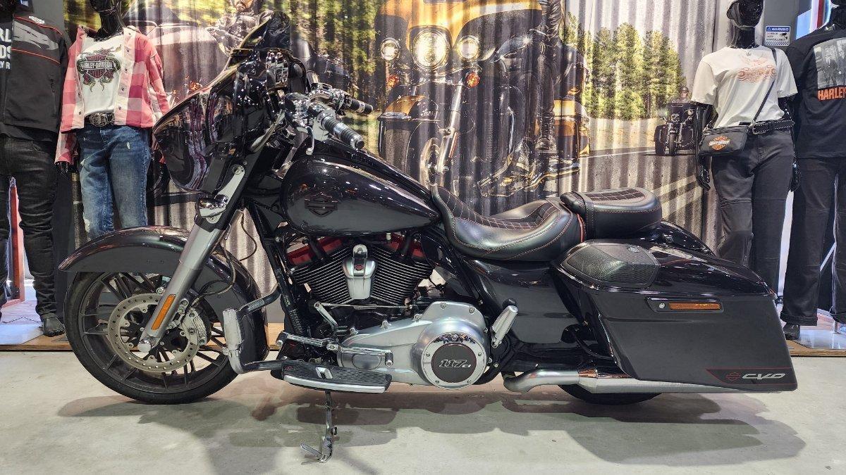 2020 HARLEY-DAVIDSON FLHXSE CVO STREET GLIDE CRUISER